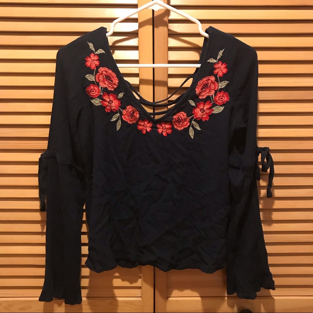 Hollister blouse